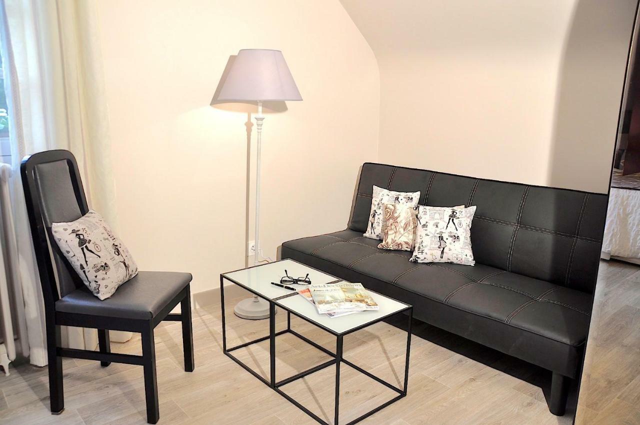 Au Jardin De Lisa Bed & Breakfast Cherreau Luaran gambar