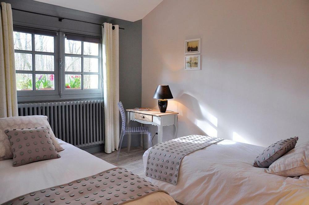 Au Jardin De Lisa Bed & Breakfast Cherreau Luaran gambar