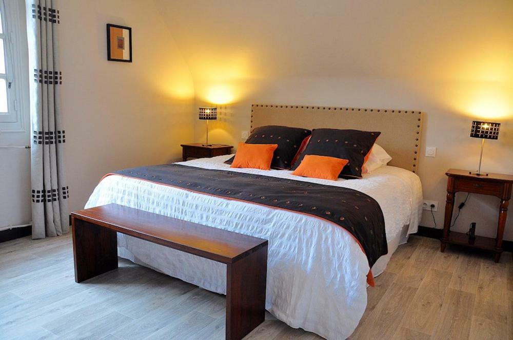 Au Jardin De Lisa Bed & Breakfast Cherreau Luaran gambar