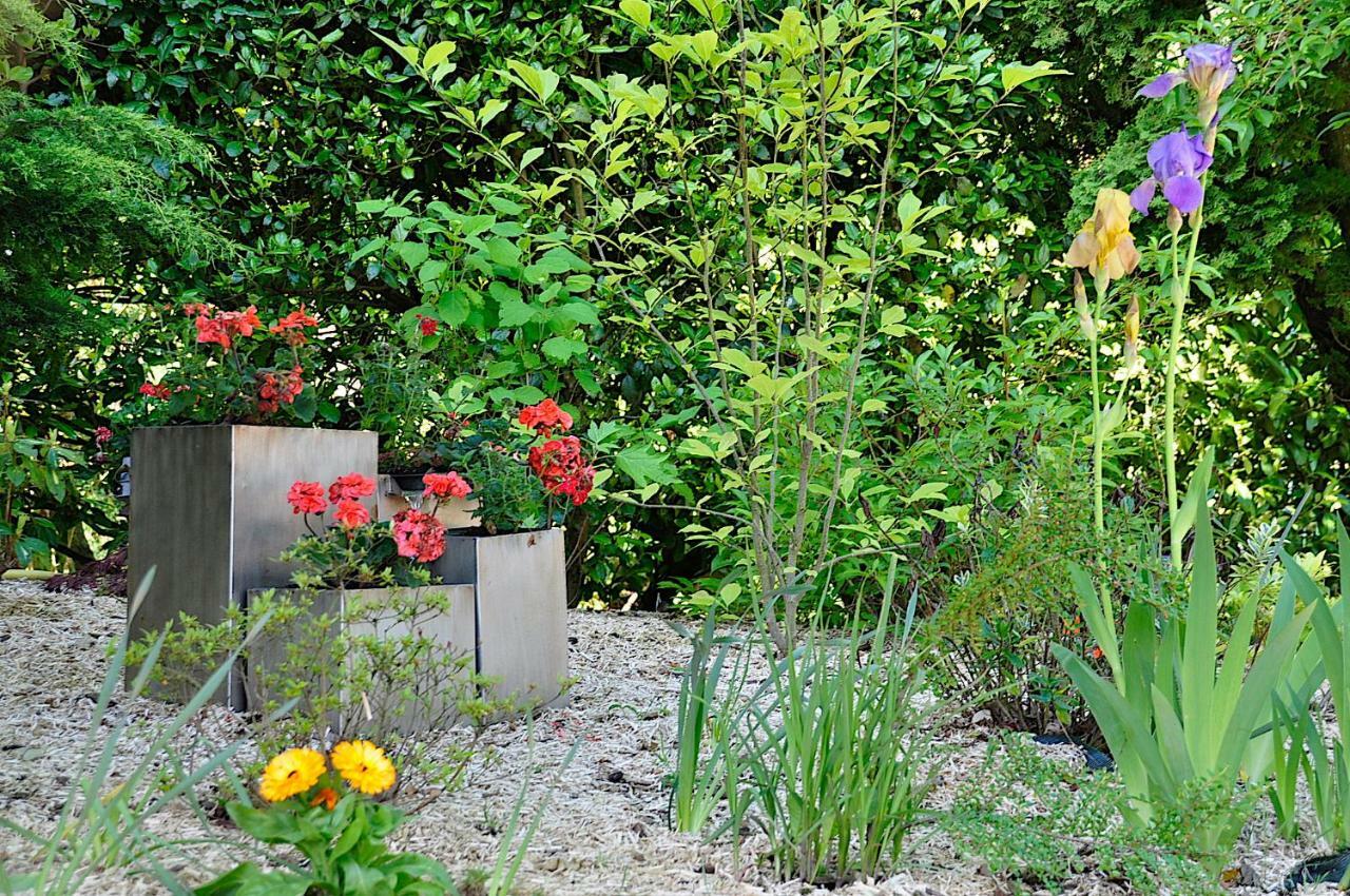 Au Jardin De Lisa Bed & Breakfast Cherreau Luaran gambar